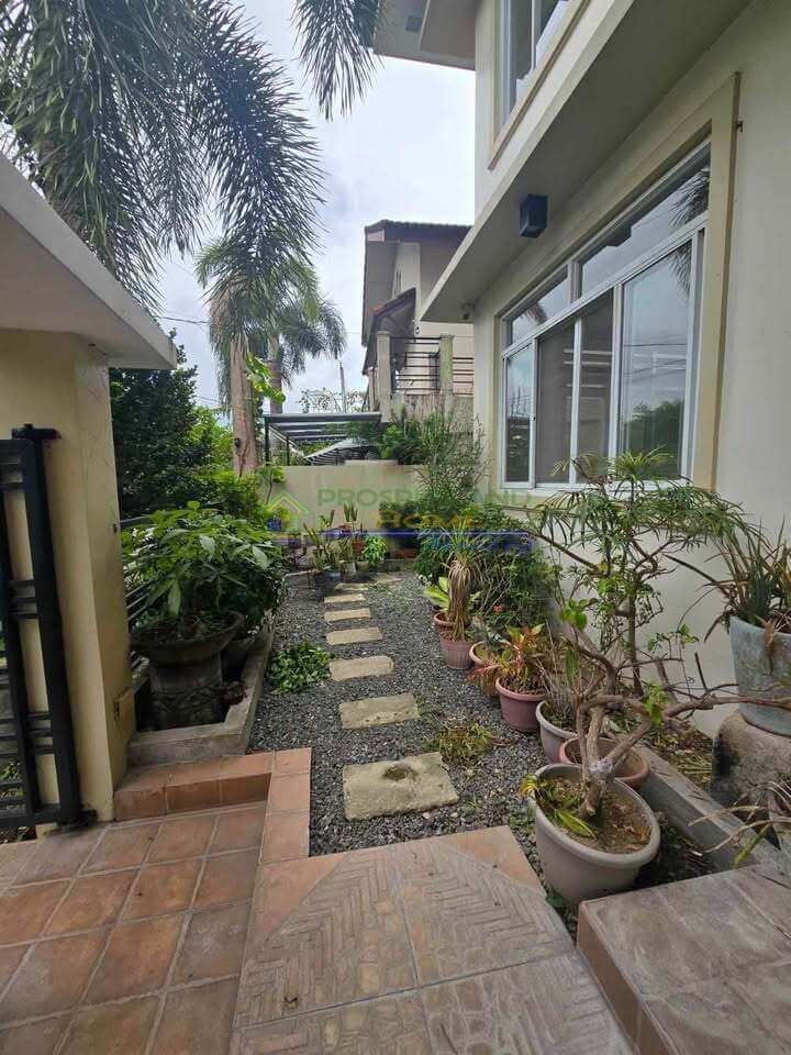 567965643_25033442319669622_1735703503630351862_n