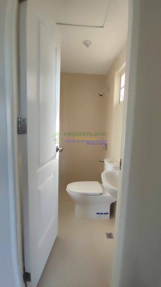 569213315_10232110360358181_2857512907987491280_n