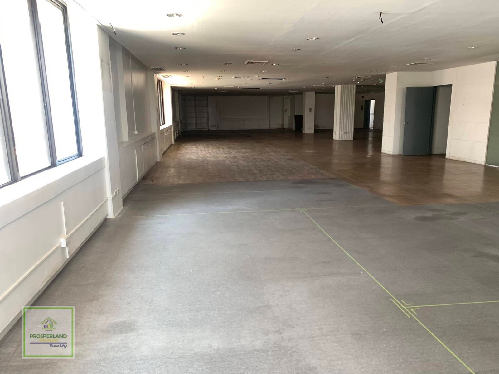 Copy of 436745728_1860240527809404_2081195529172615131_n