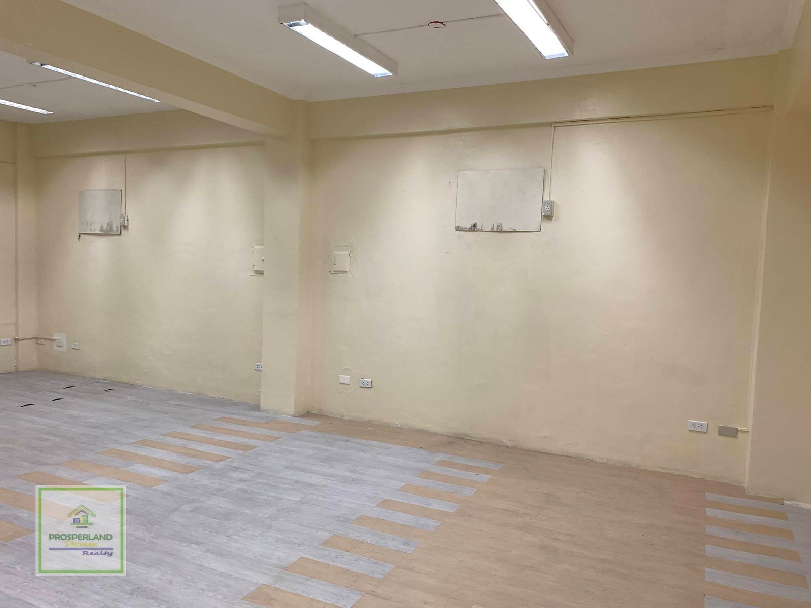 Copy of 438271650_1360372391301134_1997938549387110567_n