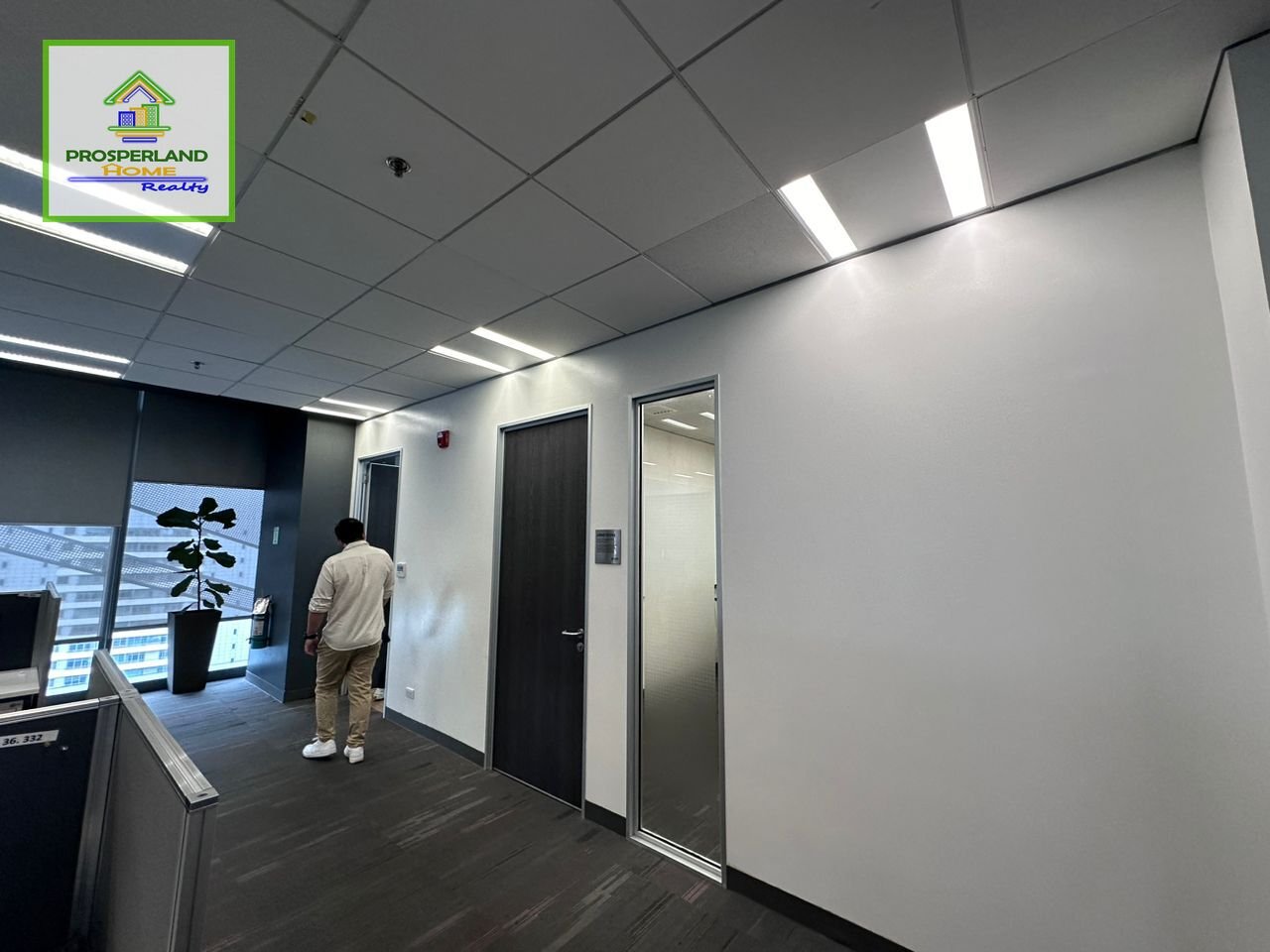 Copy of WhatsApp Image 2024-06-11 at 10.21.56_e96f594d