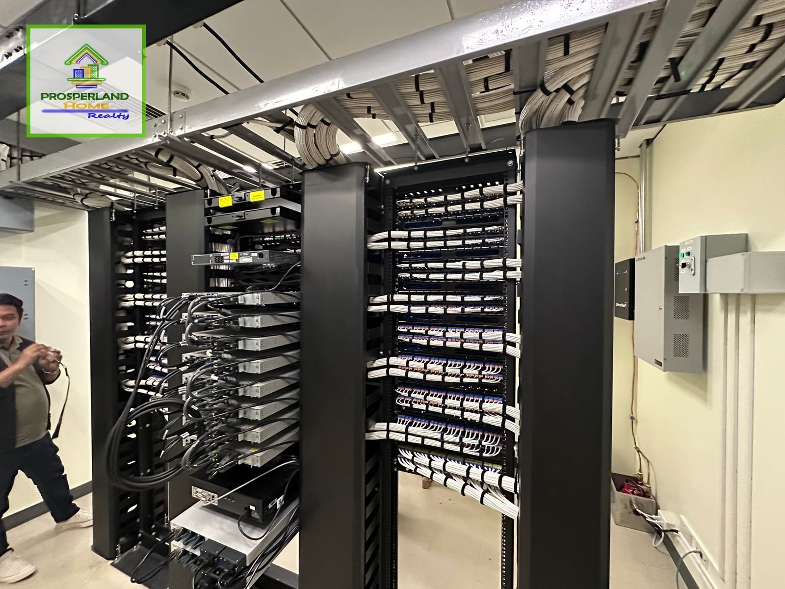 Copy of WhatsApp Image 2024-06-11 at 10.21.59_89843ce0