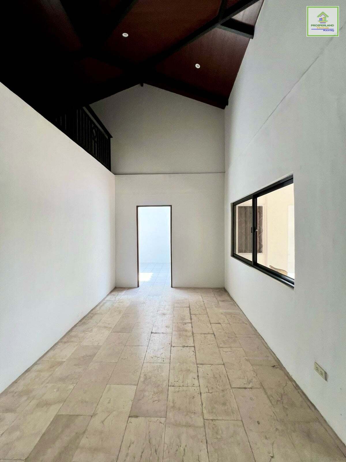 1cbd959c-77c2-4b05-b3d0-ae19d049d57e