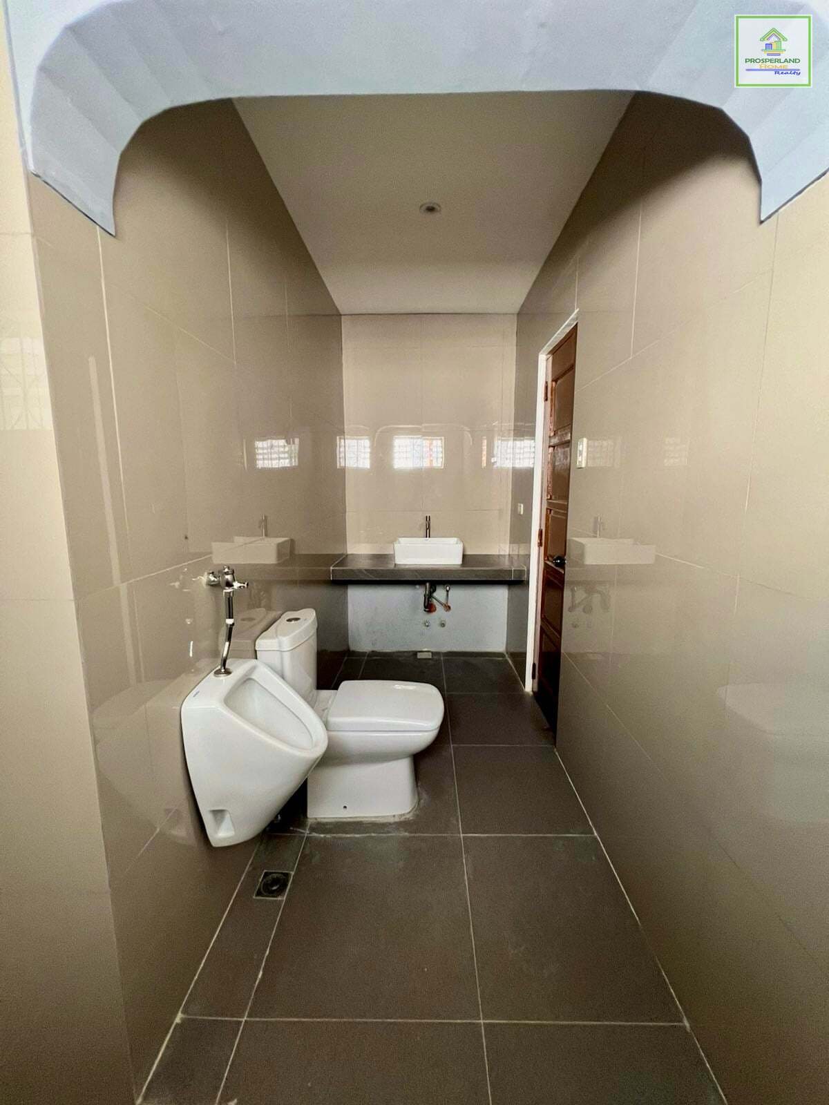 5073bdc2-14d3-4aca-8522-87c21762a85a