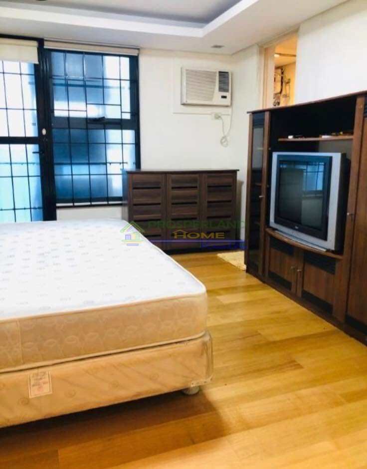 561546487_805399188745104_8951007955743212697_n