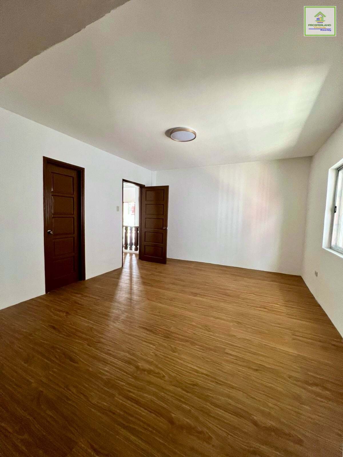 6dbbd8e2-b32e-4af6-b503-86125bba705b