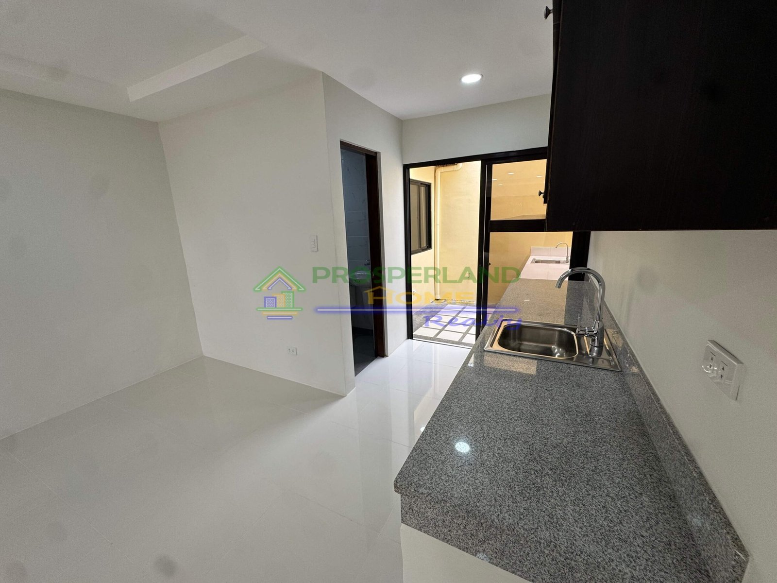 7 - GF Dining & Kitchen Area 3