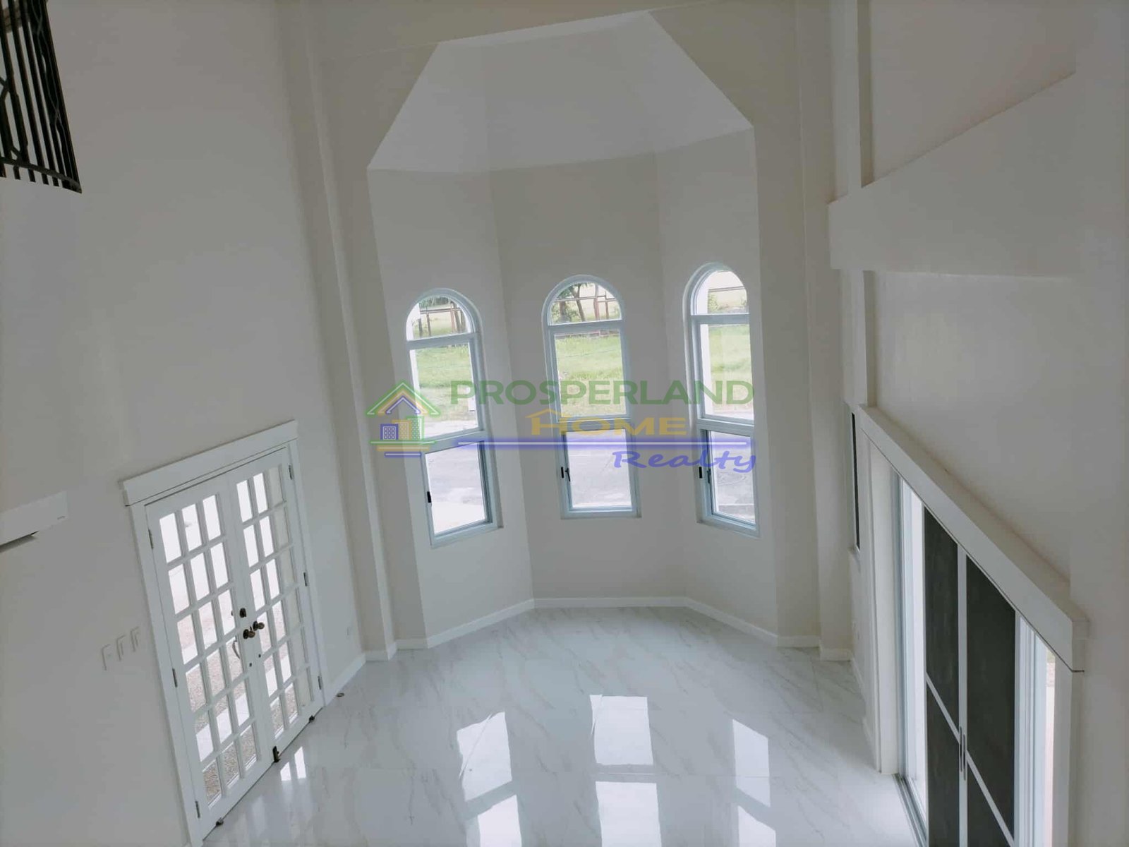 GF Living Area(1)
