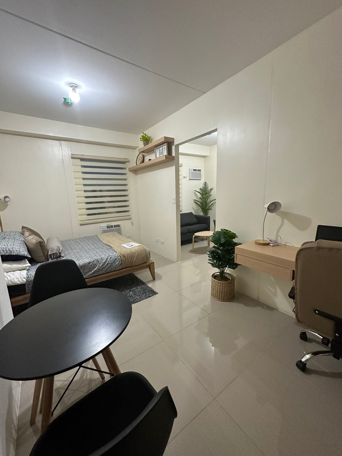One Bedroom 1