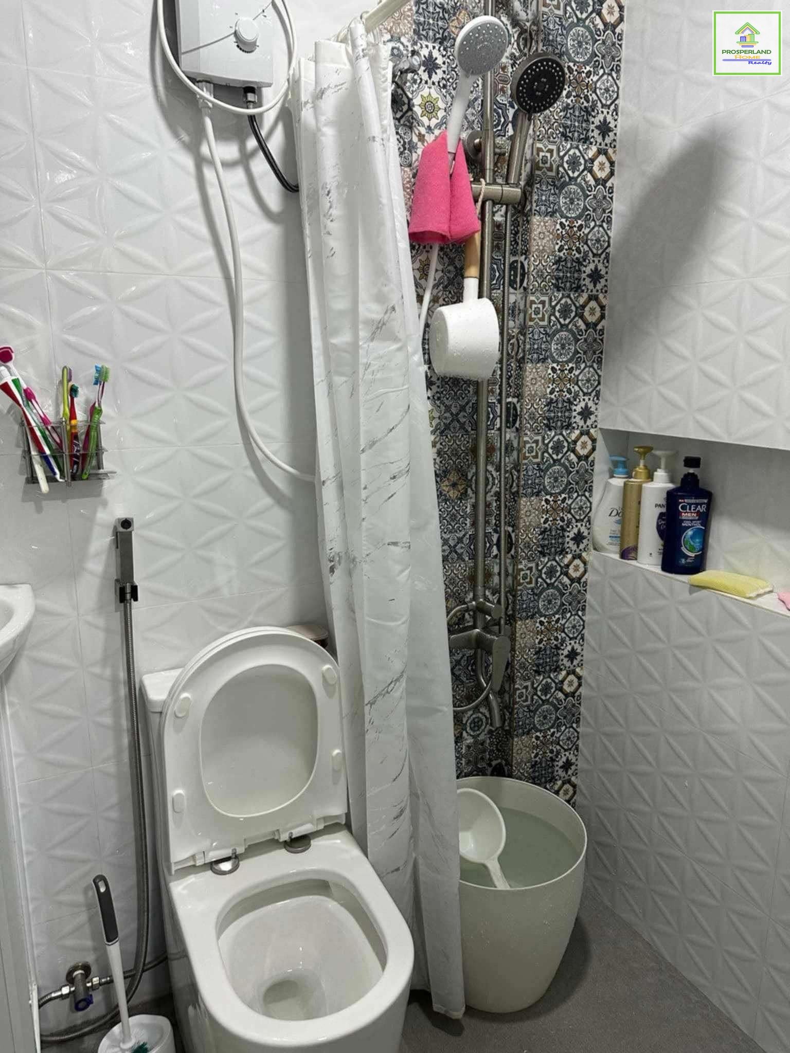 d3890640-a15a-4f44-837b-6ff38082f7de