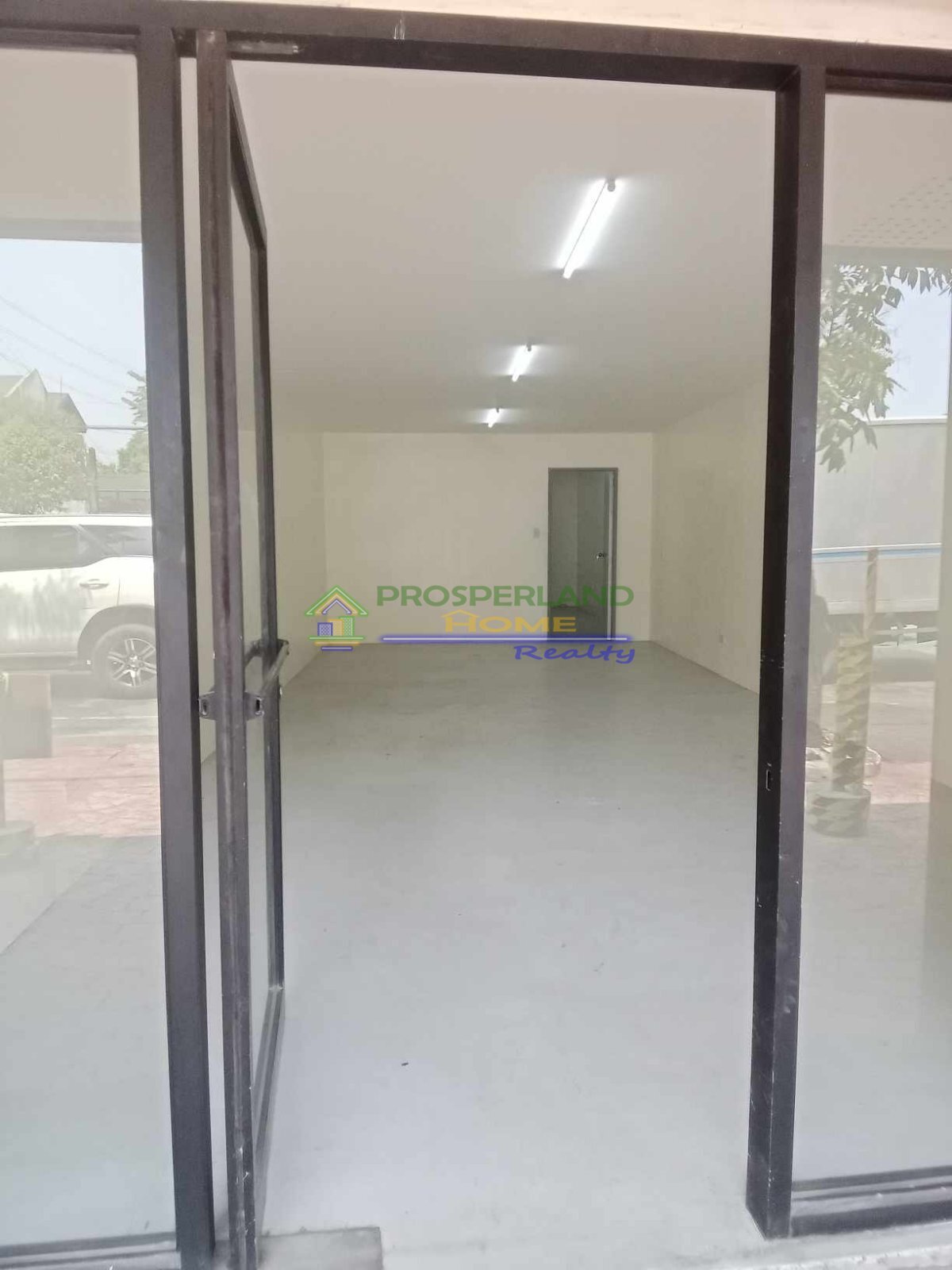 viber_image_2025-10-09_15-38-39-247