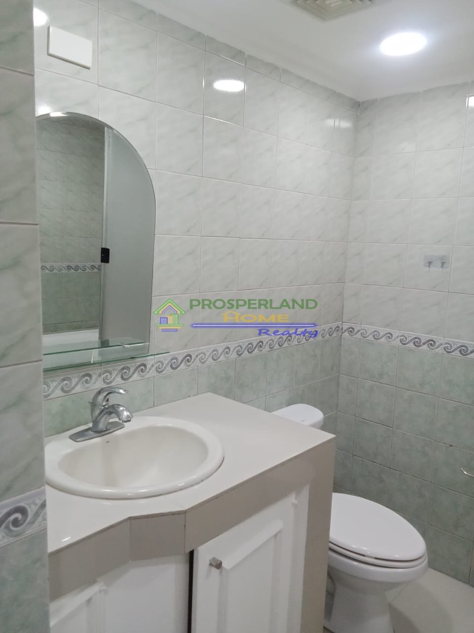 viber_image_2025-10-18_17-08-09-555