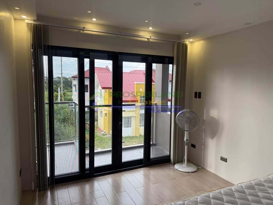 546699105_1058883902776285_3495979019601177376_n