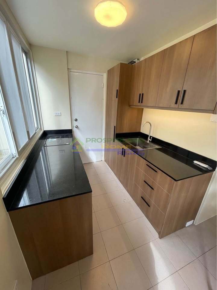 551880225_1563378435479825_2653549176151919310_n