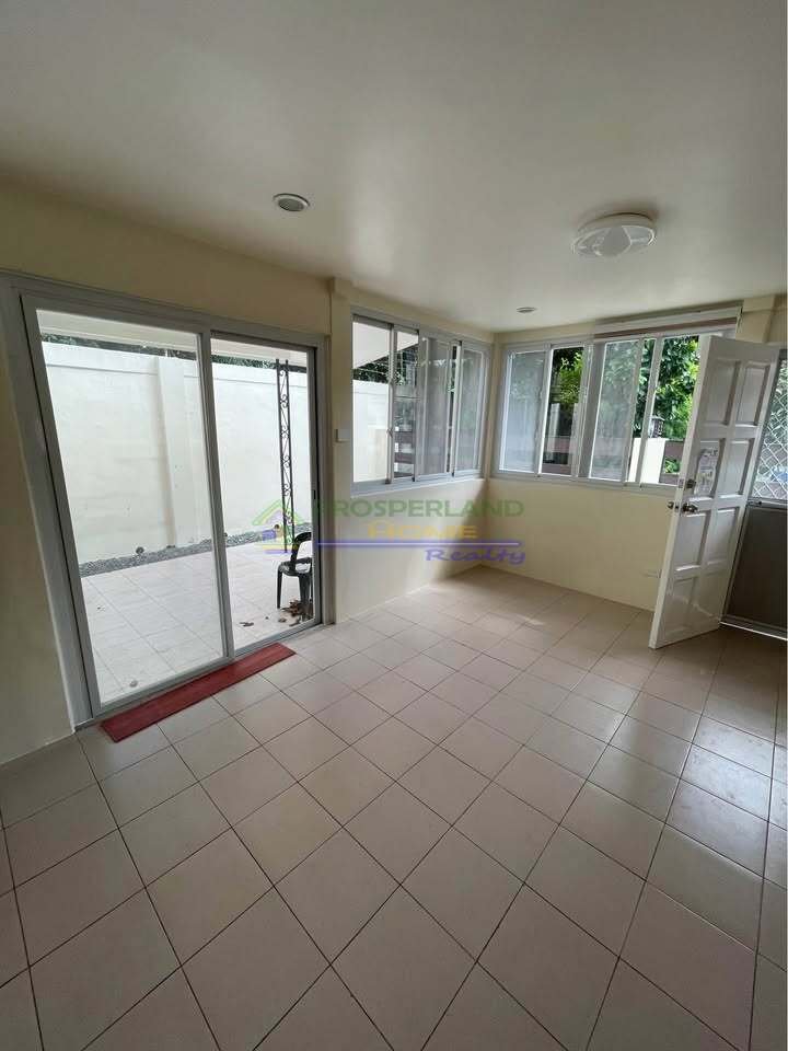 552265128_820422823831325_7781202947296559435_n