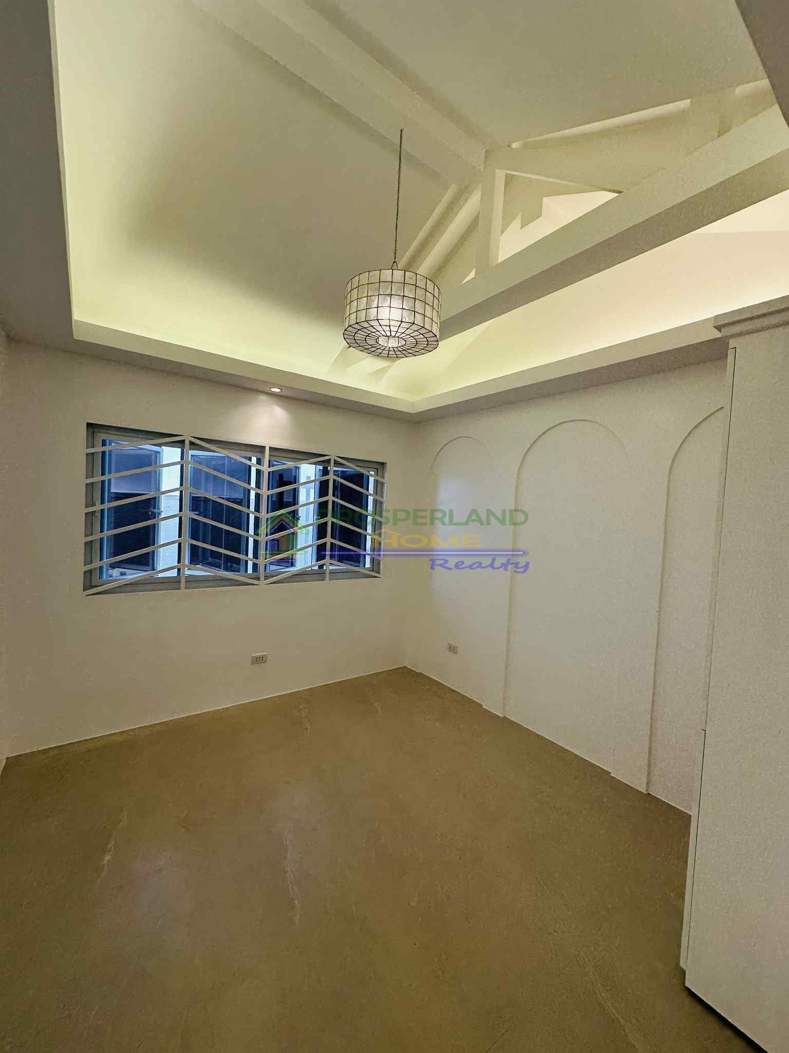 6500ad55-1743-45c0-a4f5-0d932572cf1a