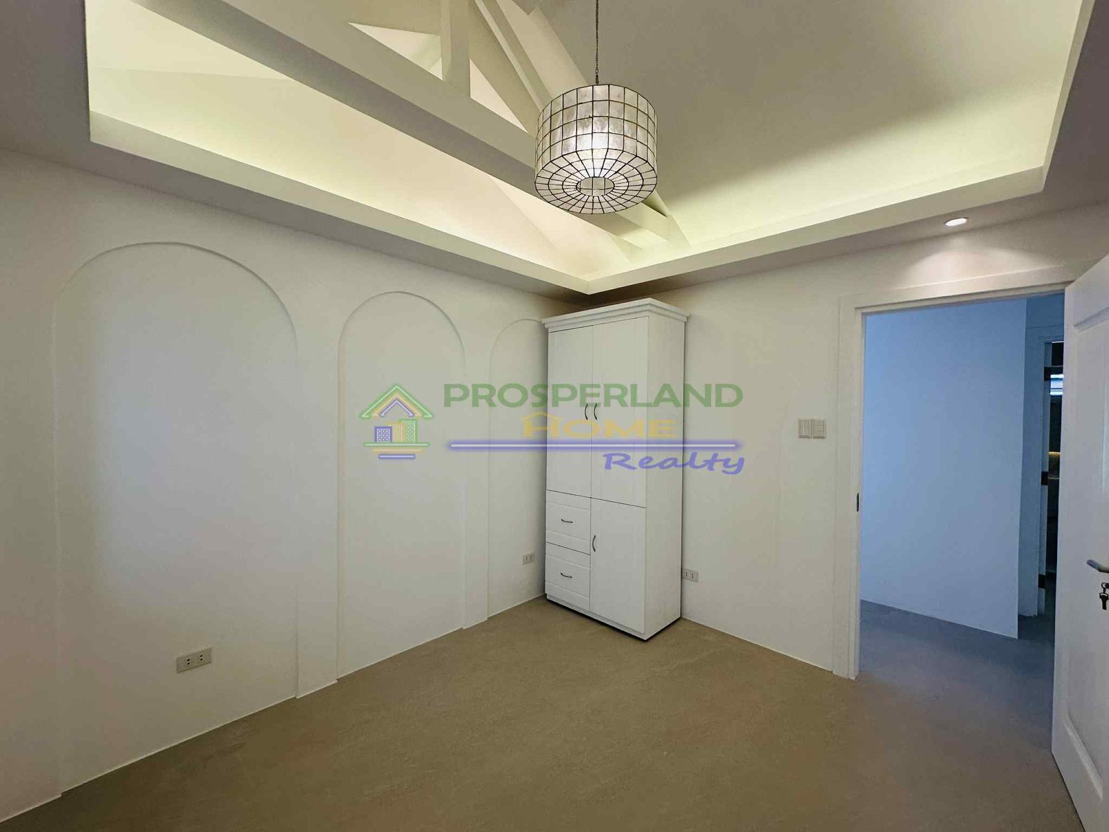 c11e51dc-8d48-4afc-83ef-1195d228a261