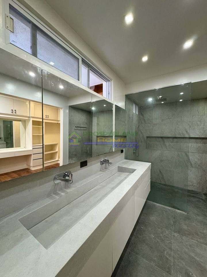 472750299_1254976782471600_211382639973452525_n