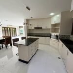 598972775_1933980230551179_1978925664498126220_n-min