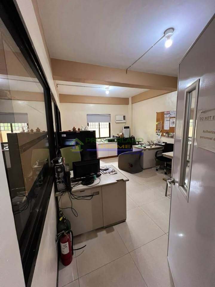 627055010_10231299367884288_6736650900685021183_n