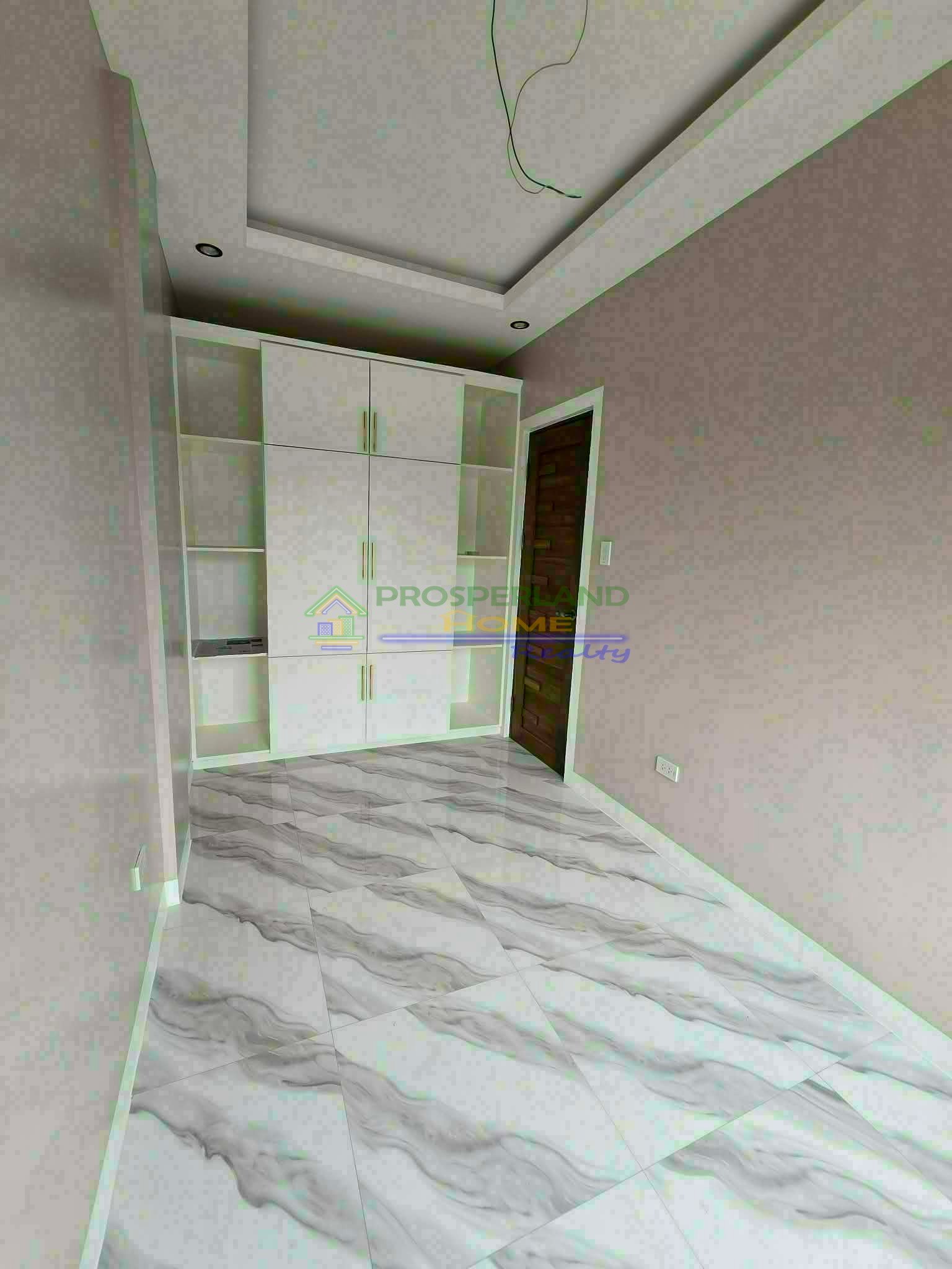 ad632234-e4b7-4855-9976-28095eb54459