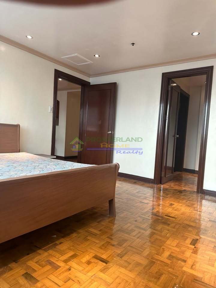 626343701_923338970258714_8399411930801286985_n