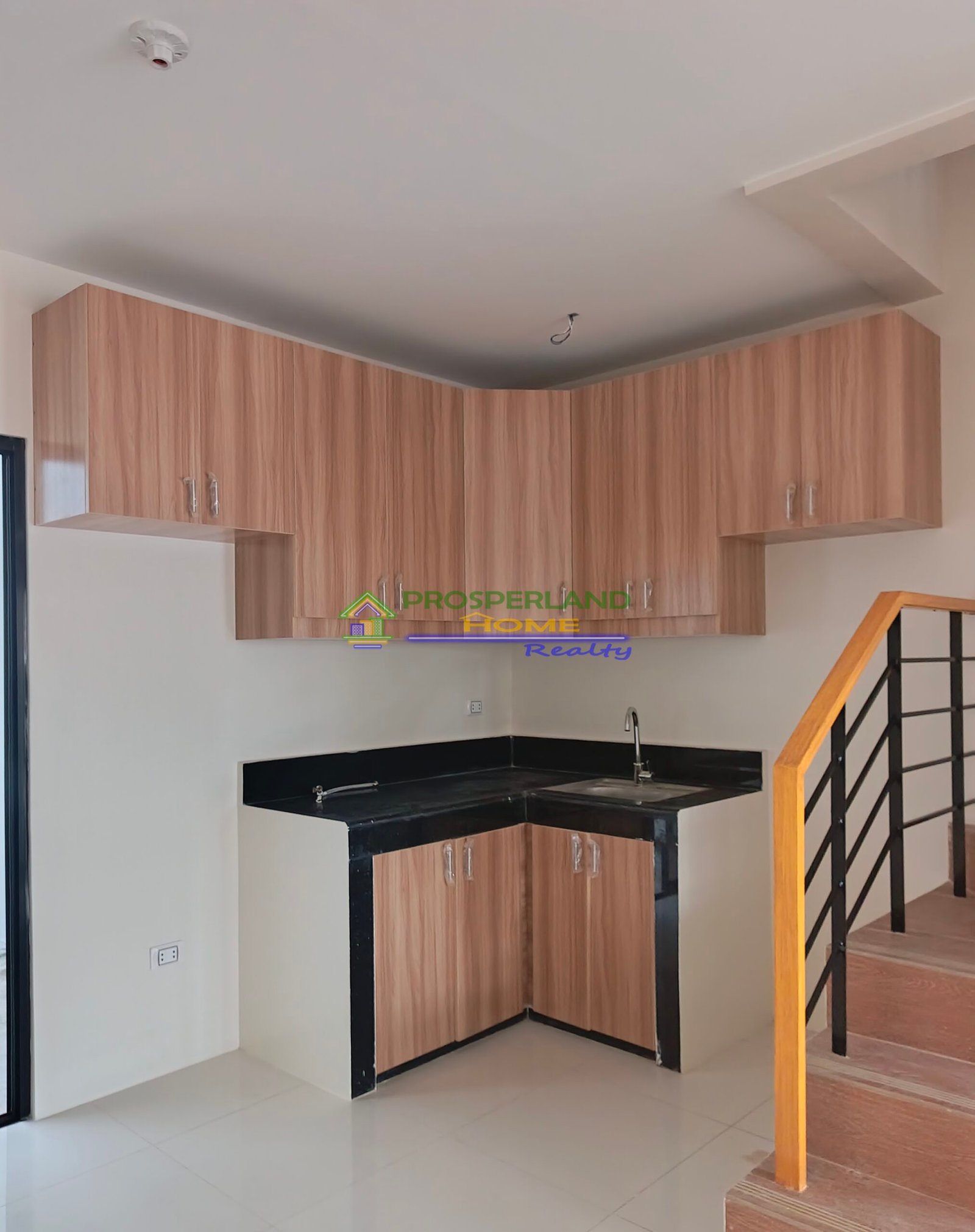 KITCHEN_