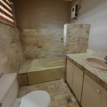 69ec901a-dc74-470b-a2ed-000f4ec183e1_watermarked